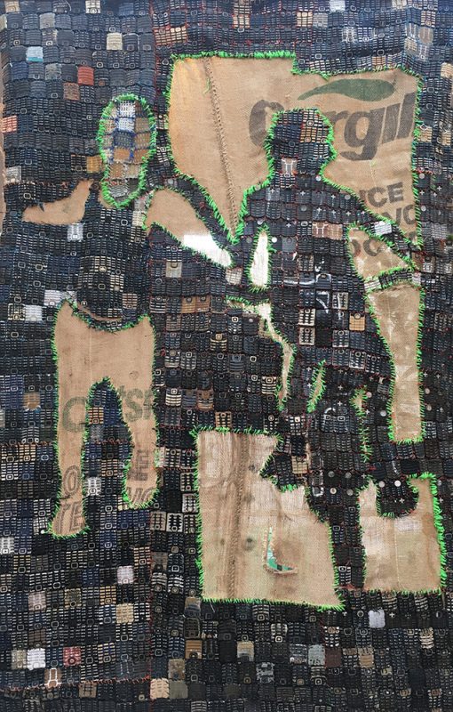 Frère protecteur, 2022, claviers tissés sur sac de jute recyclés et sérigraphiée; 102 x 75cm