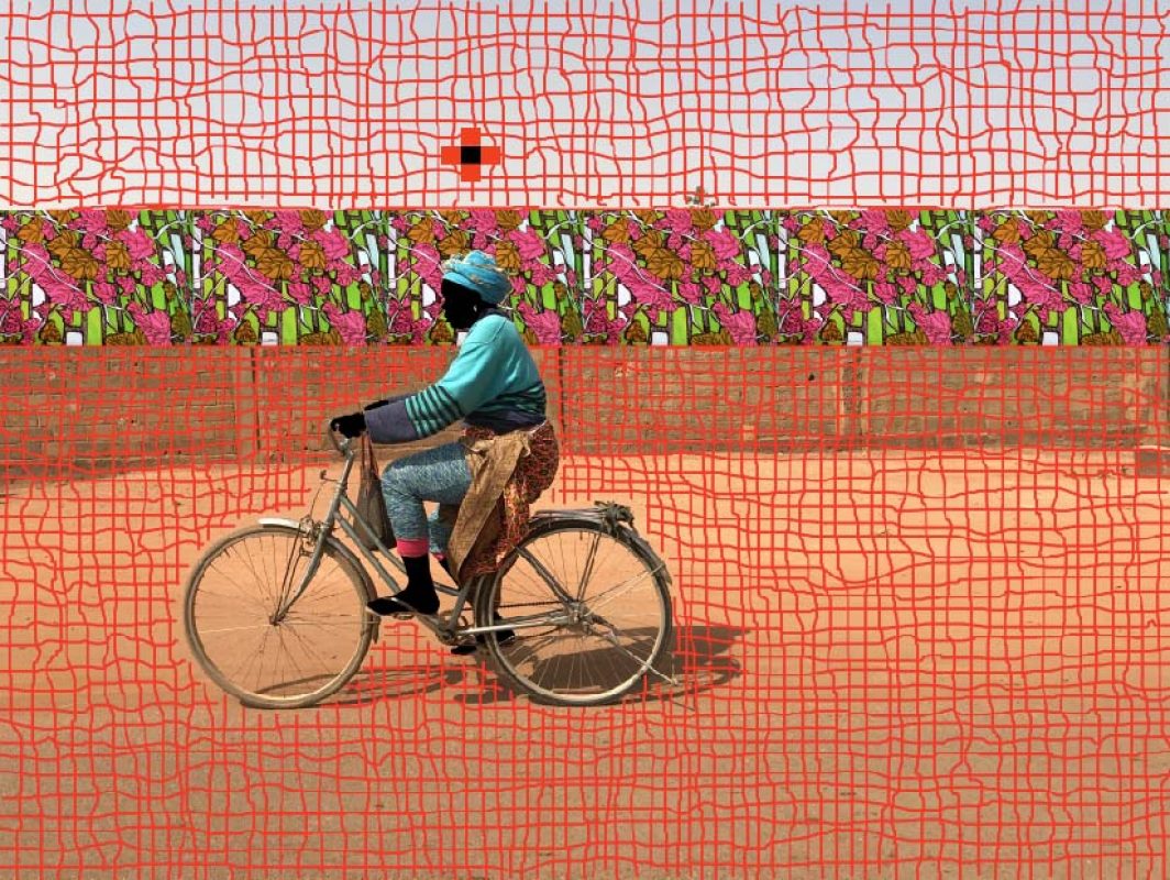 Le vélo dame, Ouaga Paris 2019, tirage numérique peint à la main, 45 x 60 cm